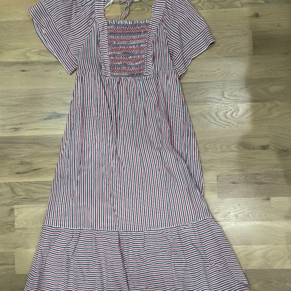 Old Navy size S patriotic dress